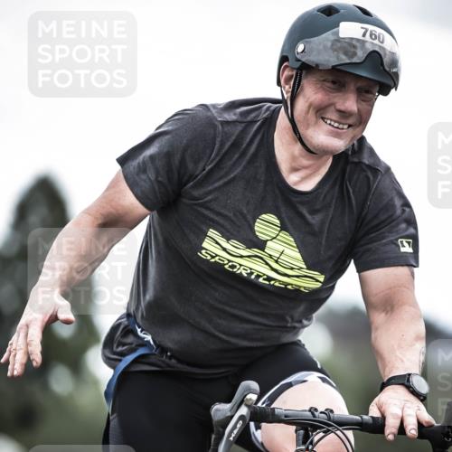 21.06.2026 - 29. Vierlanden-Triathlon H.Heesch http://msf.ph/oto/9851424 21.06.2026 12:02:40 Radfahren 760, 806, 878, 892 meine-sportfotos.de