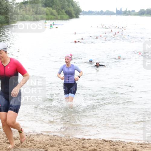 21.06.2026 - 29. Vierlanden-Triathlon Andreas Tolksdorf http://msf.ph/oto/9851456 21.06.2026 10:17:40 Schwimmen 353, 508, 575 meine-sportfotos.de