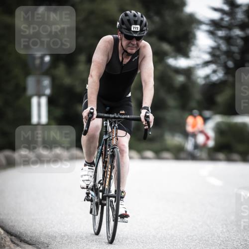 21.06.2026 - 29. Vierlanden-Triathlon H.Heesch http://msf.ph/oto/9851469 21.06.2026 12:02:50 Radfahren 292, 772, 846, 866, 869, 870, 881 meine-sportfotos.de
