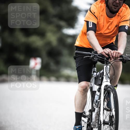 21.06.2026 - 29. Vierlanden-Triathlon H.Heesch http://msf.ph/oto/9851512 21.06.2026 12:02:58 Radfahren 292, 734, 866 meine-sportfotos.de