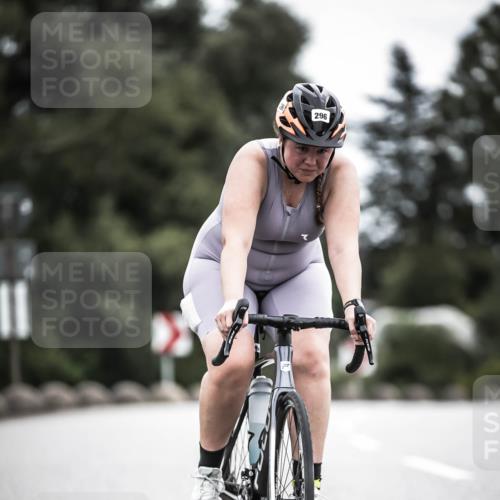 21.06.2026 - 29. Vierlanden-Triathlon H.Heesch http://msf.ph/oto/9851519 21.06.2026 12:03:10 Radfahren 296, 651, 666, 741 meine-sportfotos.de