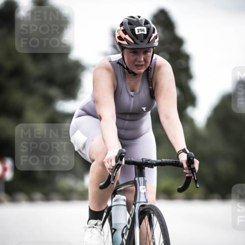 21.06.2026 - 29. Vierlanden-Triathlon H.Heesch http://msf.ph/oto/9851529 21.06.2026 12:03:11 Radfahren 296, 651, 666, 741 meine-sportfotos.de