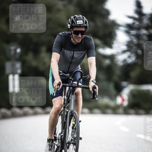 21.06.2026 - 29. Vierlanden-Triathlon H.Heesch http://msf.ph/oto/9851577 21.06.2026 12:03:53 Radfahren 819 meine-sportfotos.de