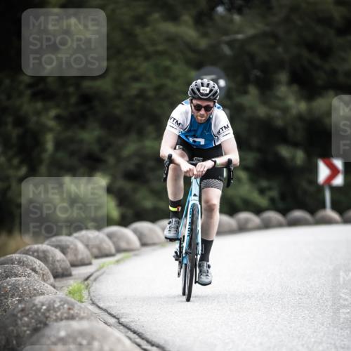 21.06.2026 - 29. Vierlanden-Triathlon H.Heesch http://msf.ph/oto/9851594 21.06.2026 12:04:00 Radfahren 901 meine-sportfotos.de