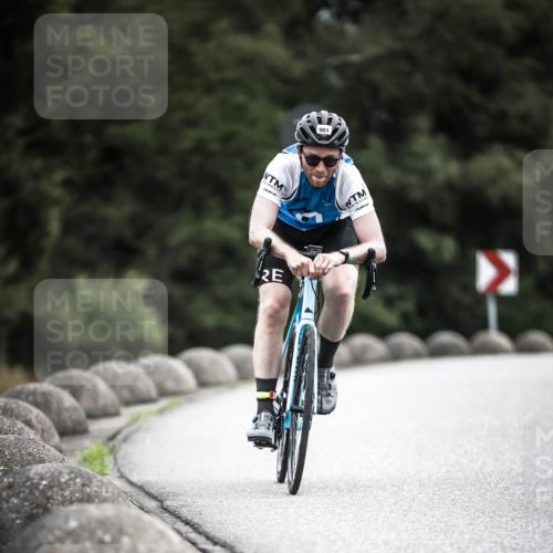 21.06.2026 - 29. Vierlanden-Triathlon H.Heesch http://msf.ph/oto/9851600 21.06.2026 12:04:00 Radfahren 901 meine-sportfotos.de
