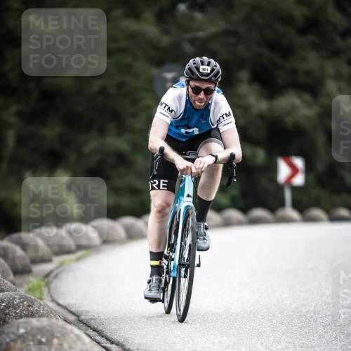 21.06.2026 - 29. Vierlanden-Triathlon H.Heesch http://msf.ph/oto/9851605 21.06.2026 12:04:00 Radfahren 901 meine-sportfotos.de