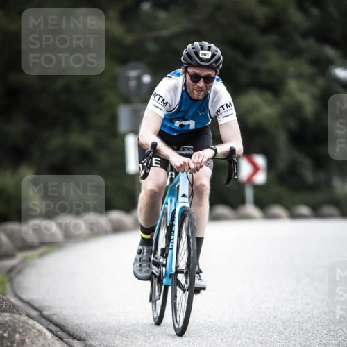 21.06.2026 - 29. Vierlanden-Triathlon H.Heesch http://msf.ph/oto/9851612 21.06.2026 12:04:00 Radfahren 901 meine-sportfotos.de