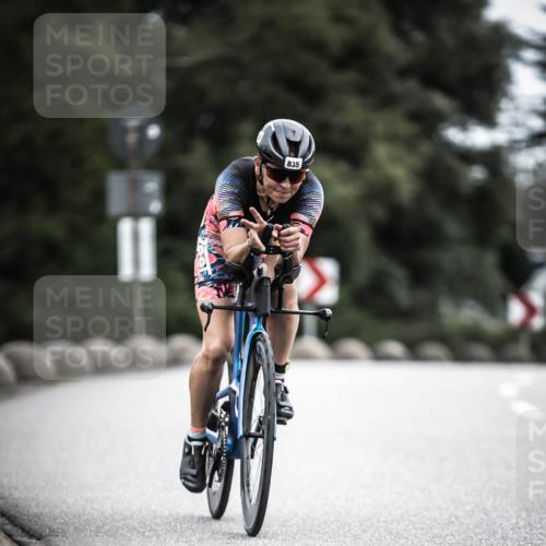 21.06.2026 - 29. Vierlanden-Triathlon H.Heesch http://msf.ph/oto/9851644 21.06.2026 12:04:09 Radfahren 269, 835, 890 meine-sportfotos.de