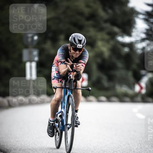 21.06.2026 - 29. Vierlanden-Triathlon H.Heesch http://msf.ph/oto/9851646 21.06.2026 12:04:09 Radfahren 269, 835, 890 meine-sportfotos.de