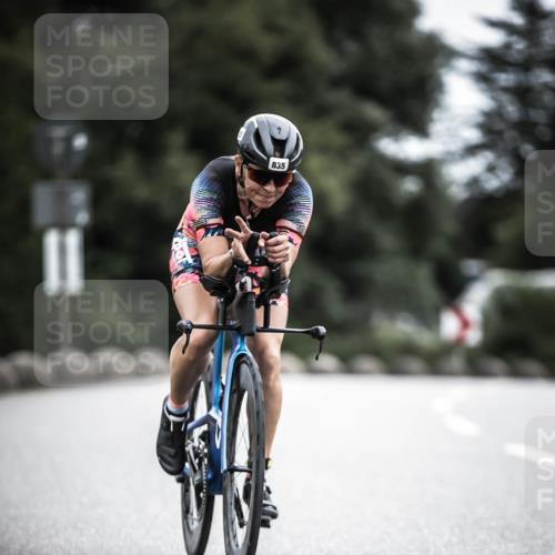 21.06.2026 - 29. Vierlanden-Triathlon H.Heesch http://msf.ph/oto/9851648 21.06.2026 12:04:09 Radfahren 269, 835, 890 meine-sportfotos.de