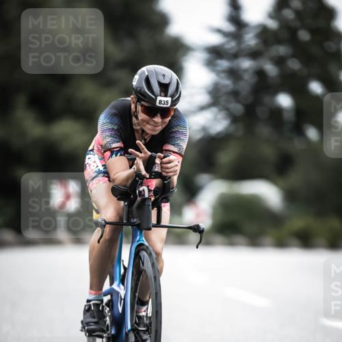 21.06.2026 - 29. Vierlanden-Triathlon H.Heesch http://msf.ph/oto/9851657 21.06.2026 12:04:09 Radfahren 269, 835, 890 meine-sportfotos.de