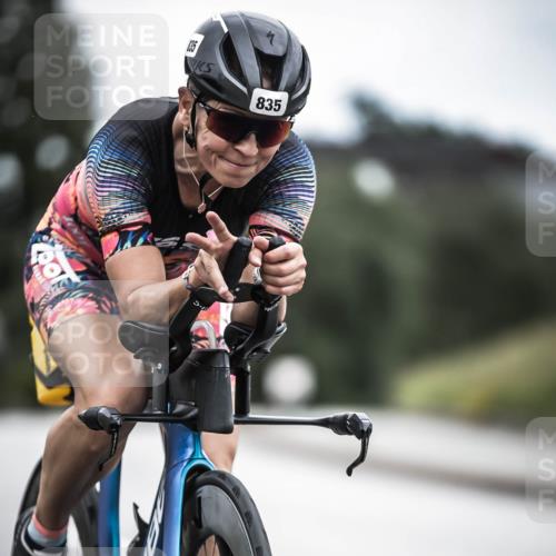 21.06.2026 - 29. Vierlanden-Triathlon H.Heesch http://msf.ph/oto/9851671 21.06.2026 12:04:10 Radfahren 269, 835, 890 meine-sportfotos.de