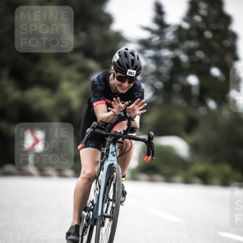 21.06.2026 - 29. Vierlanden-Triathlon H.Heesch http://msf.ph/oto/9851710 21.06.2026 12:04:27 Radfahren 863 meine-sportfotos.de