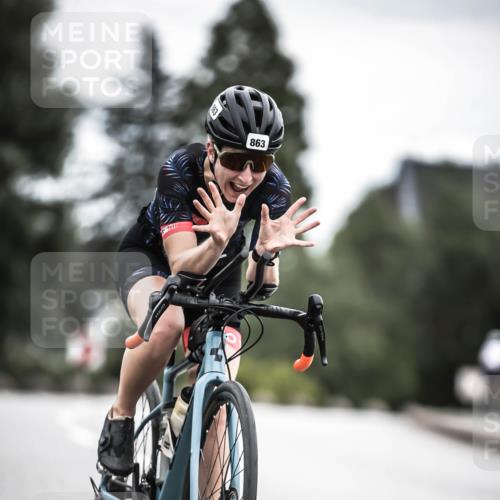 21.06.2026 - 29. Vierlanden-Triathlon H.Heesch http://msf.ph/oto/9851719 21.06.2026 12:04:27 Radfahren 863 meine-sportfotos.de