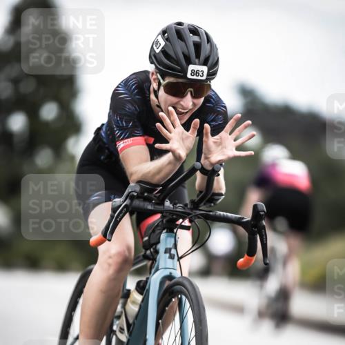 21.06.2026 - 29. Vierlanden-Triathlon H.Heesch http://msf.ph/oto/9851727 21.06.2026 12:04:28 Radfahren 863 meine-sportfotos.de
