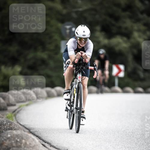 21.06.2026 - 29. Vierlanden-Triathlon H.Heesch http://msf.ph/oto/9851735 21.06.2026 12:04:49 Radfahren 766, 828 meine-sportfotos.de