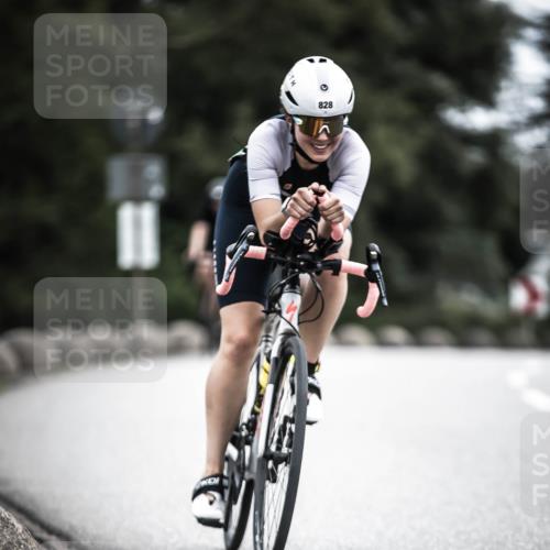21.06.2026 - 29. Vierlanden-Triathlon H.Heesch http://msf.ph/oto/9851750 21.06.2026 12:04:49 Radfahren 766, 828 meine-sportfotos.de