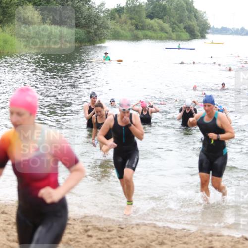 21.06.2026 - 29. Vierlanden-Triathlon Andreas Tolksdorf http://msf.ph/oto/9851755 21.06.2026 10:18:28 Schwimmen 368, 391, 499, 513, 516, 539, 571, 582, 583, 605, 606, 608, 618 meine-sportfotos.de