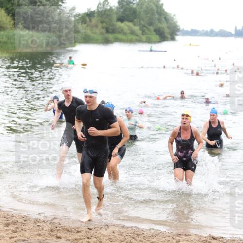 21.06.2026 - 29. Vierlanden-Triathlon Andreas Tolksdorf http://msf.ph/oto/9851801 21.06.2026 10:18:34 Schwimmen 368, 391, 490, 510, 511, 513, 516, 539, 558, 582, 583, 590, 605, 608 meine-sportfotos.de