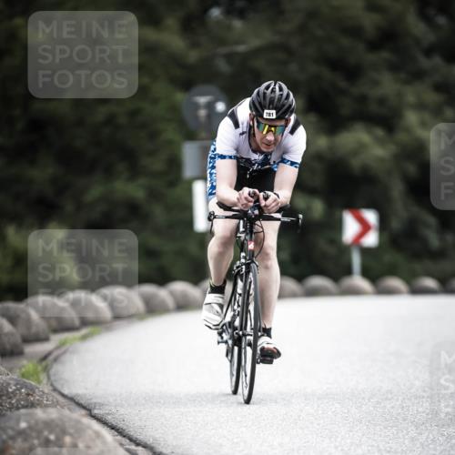 21.06.2026 - 29. Vierlanden-Triathlon H.Heesch http://msf.ph/oto/9851814 21.06.2026 12:05:01 Radfahren 245, 781, 882, 964 meine-sportfotos.de