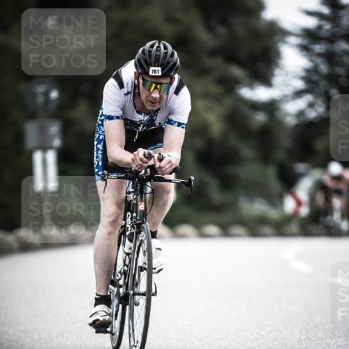 21.06.2026 - 29. Vierlanden-Triathlon H.Heesch http://msf.ph/oto/9851829 21.06.2026 12:05:02 Radfahren 245, 781, 882, 964 meine-sportfotos.de