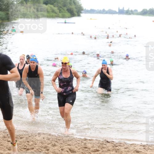 21.06.2026 - 29. Vierlanden-Triathlon Andreas Tolksdorf http://msf.ph/oto/9851832 21.06.2026 10:18:36 Schwimmen 368, 391, 482, 490, 510, 511, 513, 516, 539, 558, 582, 583, 590, 605, 608 meine-sportfotos.de