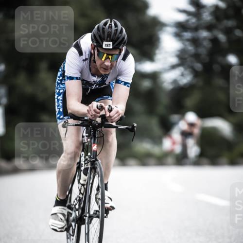 21.06.2026 - 29. Vierlanden-Triathlon H.Heesch http://msf.ph/oto/9851836 21.06.2026 12:05:02 Radfahren 245, 781, 882, 964 meine-sportfotos.de