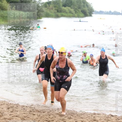 21.06.2026 - 29. Vierlanden-Triathlon Andreas Tolksdorf http://msf.ph/oto/9851845 21.06.2026 10:18:36 Schwimmen 368, 391, 482, 490, 510, 511, 513, 516, 539, 558, 582, 583, 590, 605, 608 meine-sportfotos.de