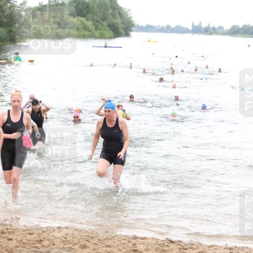 21.06.2026 - 29. Vierlanden-Triathlon Andreas Tolksdorf http://msf.ph/oto/9851861 21.06.2026 10:18:38 Schwimmen 368, 391, 482, 490, 510, 511, 513, 516, 539, 556, 558, 583, 590, 605, 608 meine-sportfotos.de