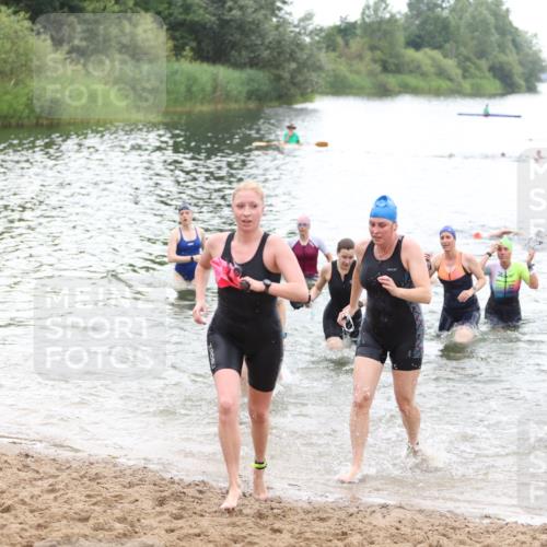 21.06.2026 - 29. Vierlanden-Triathlon Andreas Tolksdorf http://msf.ph/oto/9851872 21.06.2026 10:18:39 Schwimmen 368, 391, 482, 490, 510, 511, 516, 556, 558, 583, 590, 601, 608 meine-sportfotos.de