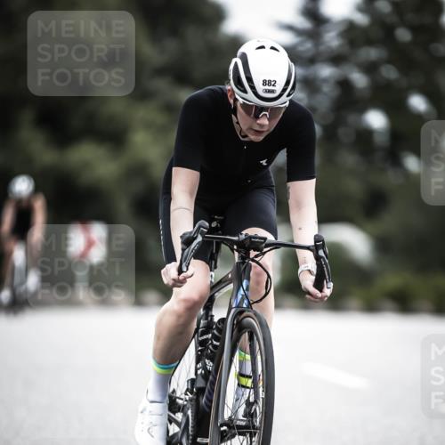 21.06.2026 - 29. Vierlanden-Triathlon H.Heesch http://msf.ph/oto/9851873 21.06.2026 12:05:08 Radfahren 882, 887, 964 meine-sportfotos.de