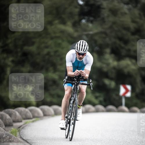 21.06.2026 - 29. Vierlanden-Triathlon H.Heesch http://msf.ph/oto/9851934 21.06.2026 12:05:23 Radfahren 637, 776, 831, 897, 917 meine-sportfotos.de