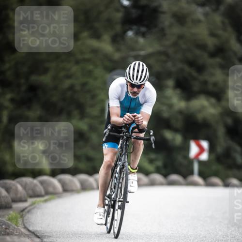 21.06.2026 - 29. Vierlanden-Triathlon H.Heesch http://msf.ph/oto/9851937 21.06.2026 12:05:24 Radfahren 637, 776, 831, 897, 917 meine-sportfotos.de