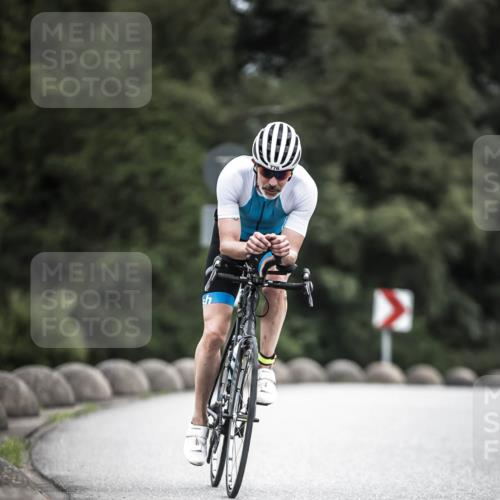 21.06.2026 - 29. Vierlanden-Triathlon H.Heesch http://msf.ph/oto/9851938 21.06.2026 12:05:24 Radfahren 637, 776, 831, 897, 917 meine-sportfotos.de