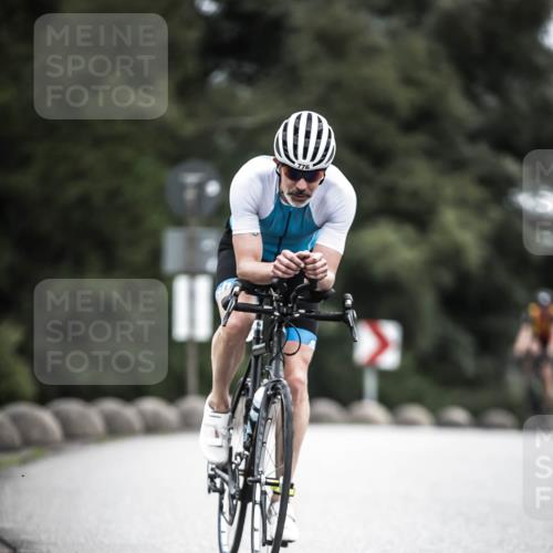 21.06.2026 - 29. Vierlanden-Triathlon H.Heesch http://msf.ph/oto/9851945 21.06.2026 12:05:24 Radfahren 637, 776, 831, 897, 917 meine-sportfotos.de