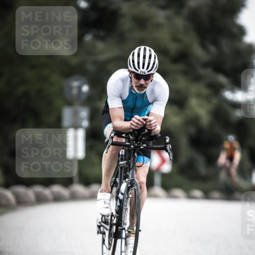 21.06.2026 - 29. Vierlanden-Triathlon H.Heesch http://msf.ph/oto/9851948 21.06.2026 12:05:24 Radfahren 637, 776, 831, 897, 917 meine-sportfotos.de