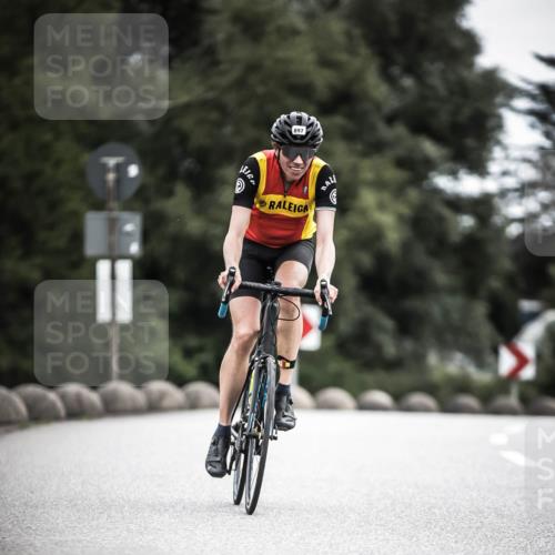 21.06.2026 - 29. Vierlanden-Triathlon H.Heesch http://msf.ph/oto/9851963 21.06.2026 12:05:28 Radfahren 637, 662, 776, 831, 897 meine-sportfotos.de