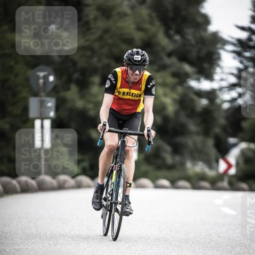 21.06.2026 - 29. Vierlanden-Triathlon H.Heesch http://msf.ph/oto/9851966 21.06.2026 12:05:28 Radfahren 637, 662, 776, 831, 897 meine-sportfotos.de