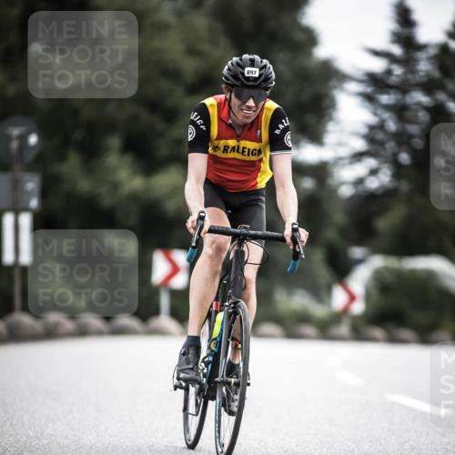 21.06.2026 - 29. Vierlanden-Triathlon H.Heesch http://msf.ph/oto/9851975 21.06.2026 12:05:28 Radfahren 637, 662, 776, 831, 897 meine-sportfotos.de