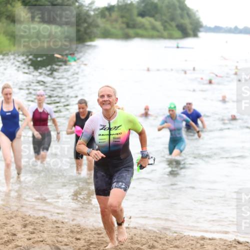 21.06.2026 - 29. Vierlanden-Triathlon Andreas Tolksdorf http://msf.ph/oto/9851976 21.06.2026 10:18:47 Schwimmen 355, 482, 490, 492, 510, 511, 524, 551, 556, 601 meine-sportfotos.de