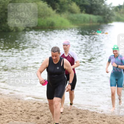 21.06.2026 - 29. Vierlanden-Triathlon Andreas Tolksdorf http://msf.ph/oto/9851995 21.06.2026 10:18:51 Schwimmen 355, 482, 492, 497, 524, 551, 556, 561, 570, 595, 601 meine-sportfotos.de