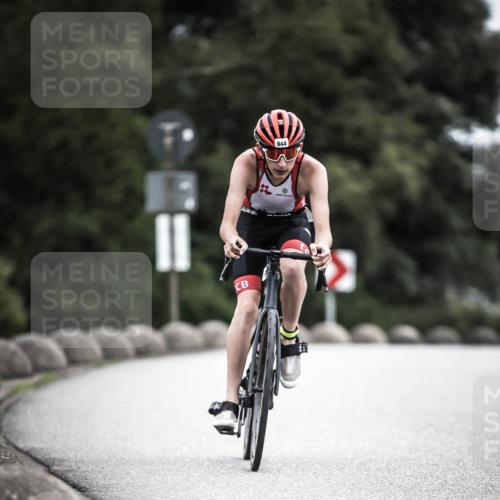 21.06.2026 - 29. Vierlanden-Triathlon H.Heesch http://msf.ph/oto/9852003 21.06.2026 12:05:36 Radfahren 662, 767, 842, 849, 874, 944 meine-sportfotos.de