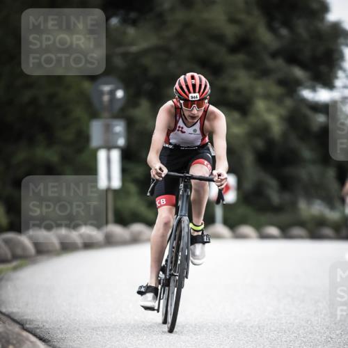 21.06.2026 - 29. Vierlanden-Triathlon H.Heesch http://msf.ph/oto/9852004 21.06.2026 12:05:36 Radfahren 662, 767, 842, 849, 874, 944 meine-sportfotos.de