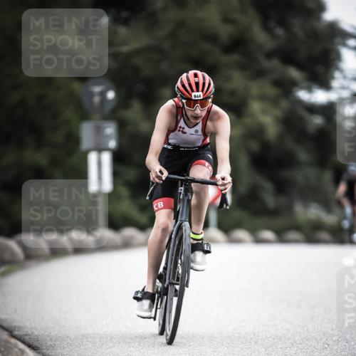 21.06.2026 - 29. Vierlanden-Triathlon H.Heesch http://msf.ph/oto/9852006 21.06.2026 12:05:36 Radfahren 662, 767, 842, 849, 874, 944 meine-sportfotos.de