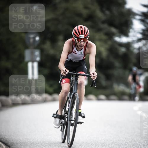 21.06.2026 - 29. Vierlanden-Triathlon H.Heesch http://msf.ph/oto/9852010 21.06.2026 12:05:36 Radfahren 662, 767, 842, 849, 874, 944 meine-sportfotos.de