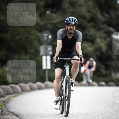 21.06.2026 - 29. Vierlanden-Triathlon H.Heesch http://msf.ph/oto/9852031 21.06.2026 12:05:42 Radfahren 721, 767, 842, 849, 874, 879, 918 meine-sportfotos.de