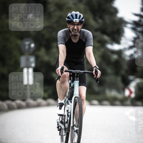 21.06.2026 - 29. Vierlanden-Triathlon H.Heesch http://msf.ph/oto/9852042 21.06.2026 12:05:43 Radfahren 721, 767, 842, 849, 874, 879, 918 meine-sportfotos.de