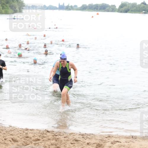 21.06.2026 - 29. Vierlanden-Triathlon Andreas Tolksdorf http://msf.ph/oto/9852092 21.06.2026 10:19:07 Schwimmen 497, 512, 519, 535, 546, 615 meine-sportfotos.de