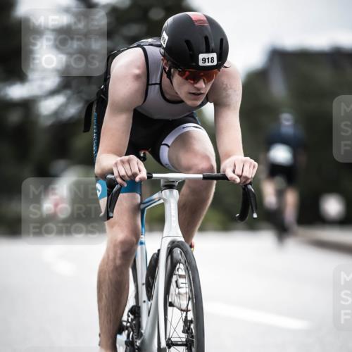 21.06.2026 - 29. Vierlanden-Triathlon H.Heesch http://msf.ph/oto/9852096 21.06.2026 12:05:46 Radfahren 721, 767, 827, 879, 918, 955 meine-sportfotos.de