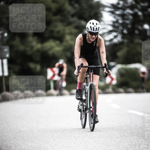 21.06.2026 - 29. Vierlanden-Triathlon H.Heesch http://msf.ph/oto/9852098 21.06.2026 12:05:49 Radfahren 721, 827, 879, 918, 942, 955 meine-sportfotos.de